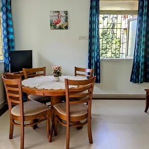 1 Bedroom With Pool - Free Parking - Kitchen - Casa Apartamento *