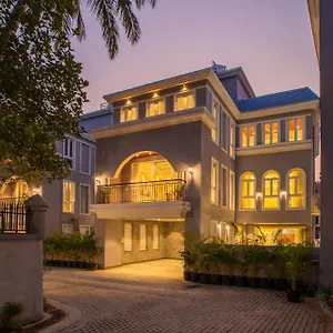 Villa Elivaas Solace Azure 4 Bhk With Pvt Pool *