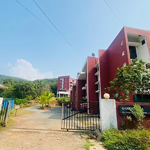 Lägenhet Sanjivani House