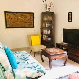 The Yellomello 1bhk Fast Wi-fi Ac Pet-friendly