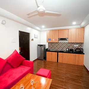 Apartamento Skylightbnb 2bhk With Walking Distance To *