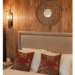 Hotel The Spidina Ave