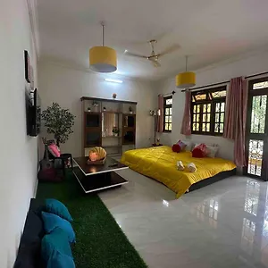 Villa Mediterrian Goan Near