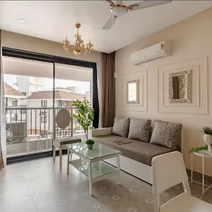 Apartment Olive Door 1 Bhk Near Candolim *