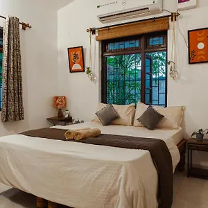 Goaround- 1bhk Garden By Goaround Homes Villa *