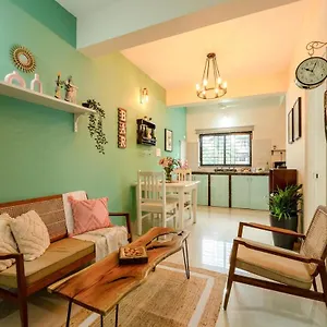 Sage Blush Cozy2bhk In By Lazy Daze Apartament Siolim