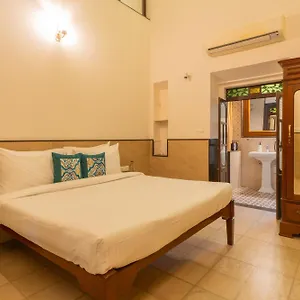 Villa Alaya Casa Do Mar - Heritage Portuguese 4 Bhk Near Calangute