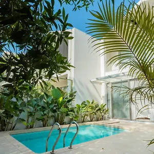 Elivaas Mirai Leo - 3 Bhk Near With Pool Βίλα