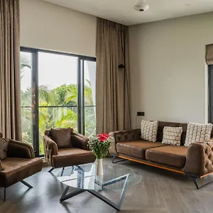 Vilmaris Luxury