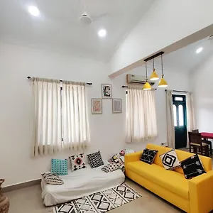 Kola Stay's 2bhk Διαμέρισμα Siolim
