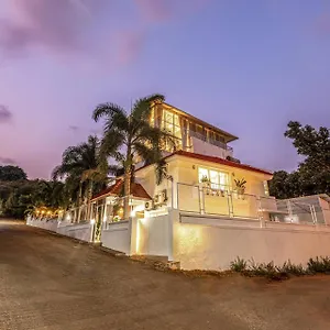Stayvista At Sunbird With Pool And Wifi Villa