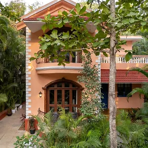 ヴィラ Beachside Bliss Candolim Sinquerim