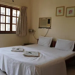 Goa Apartamento *