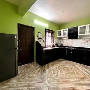Nikita Retreat