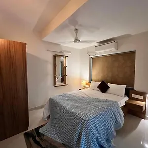 4Bhk Villa With Jacuzzi & Pool Σπίτι διακοπών *