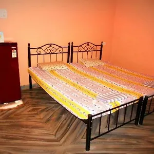 Glory Lazfina Hotel 2*