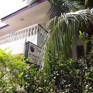 Sugar Plum Macedo Palms Baga