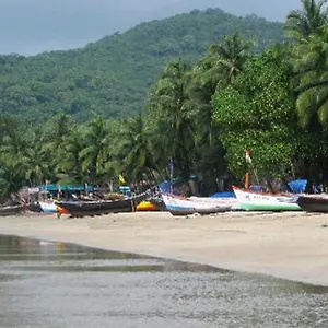 Resort Over The Moon Beach