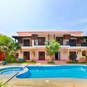 Amour Resort Rezort Vagator