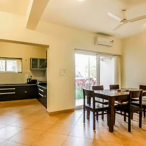 Royale Villa *