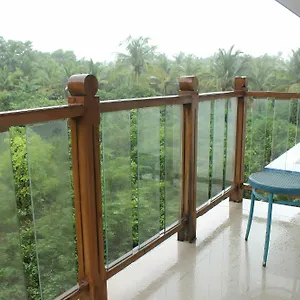 Oyo 813 Modern 1 Bhk Near