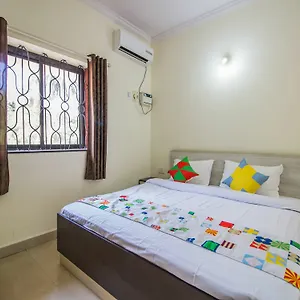 Apartment Oyo 13329 Spacious 1bhk Candolim *