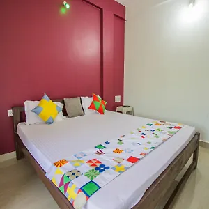 Apartment Bright In Morjim, Goa