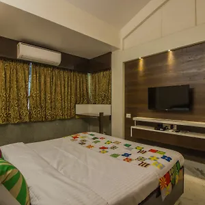 Oyo 11568 Duplex Calangute