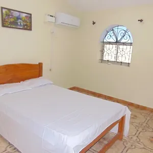 Nirvaah Siolim Ac Hotel 2*