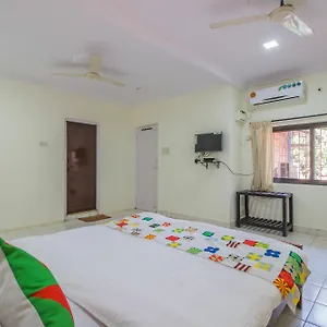 Oyo 12021 1bhk Anjuna Arpora