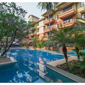 Neelams The Grand Hotel 4*