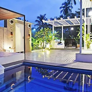 Silver Salt Villas Villa