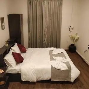 Sundaze Guest house *
