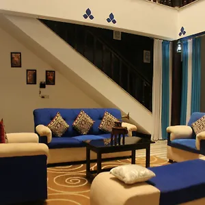 Hotel Oyo 13064 Luxury With Pool Siolim