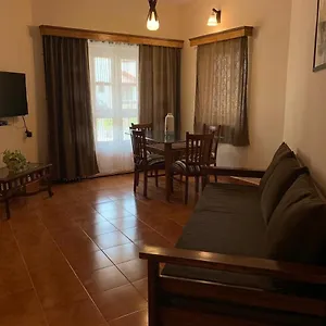 The Beach Hive Goa Apartment *