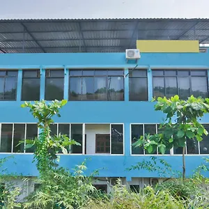 Rajeshwar Мандрем