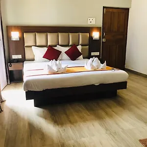 Collection O Village Royal Near Hotel