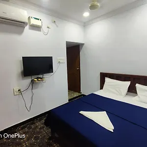 Guest house Pavitra Beach