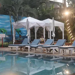 果阿邦莫吉姆红狐狸酒店-柠檬树酒店集团 莫尔吉姆