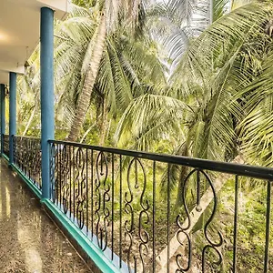Oyo 19176 River View 2bhk *